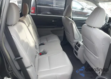 2017 Honda Pilot Ex-L z USA, uszkodzony, nr VIN 5FNYF6H56HB047194